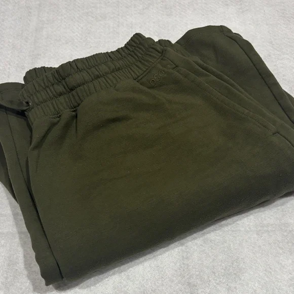DSG Olive Green Sweatpants - Picture 5 of 5